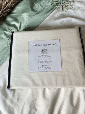 300-Thread Count Twin Sheet Set in Cream